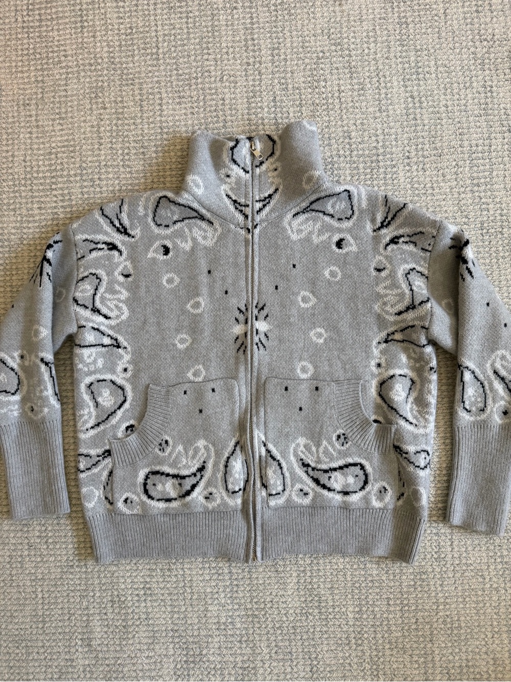 Grey Zip-Up Paisley Knit Sweater Jacket